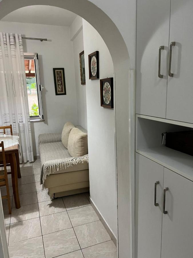Goni Guest House Саранде Екстериор снимка